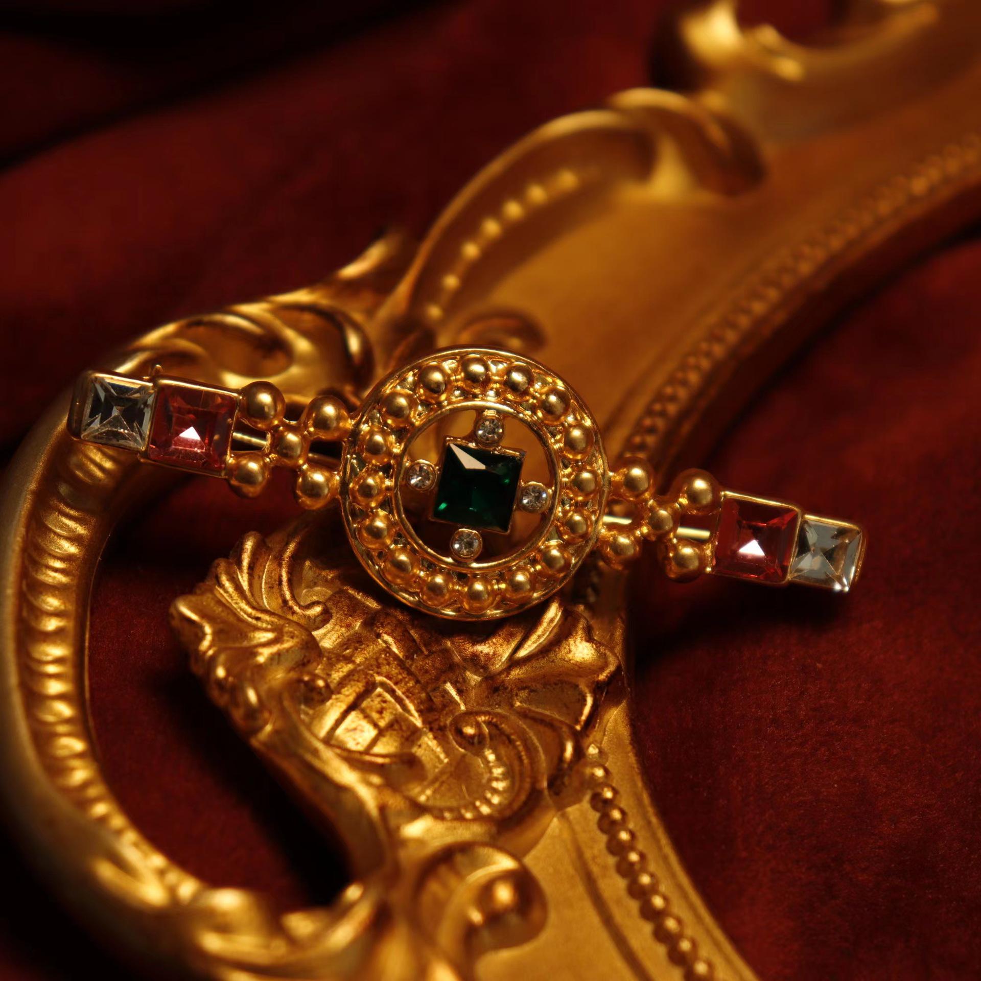 Gold-Plated Emerald  Pink Diamond Brooch: Retro Western Style, Luxury French Court Design.