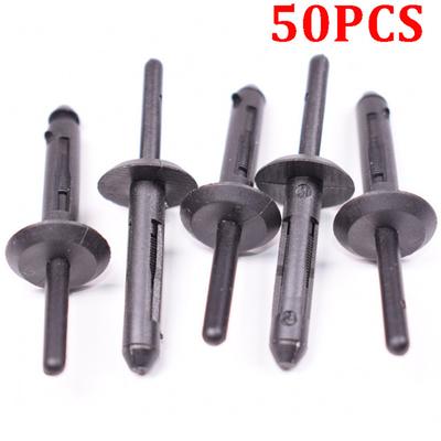 Rivetto cieco in nylon Clip di fissaggio per paraurti parafango 34201631 per Jeep Grand Cherokee