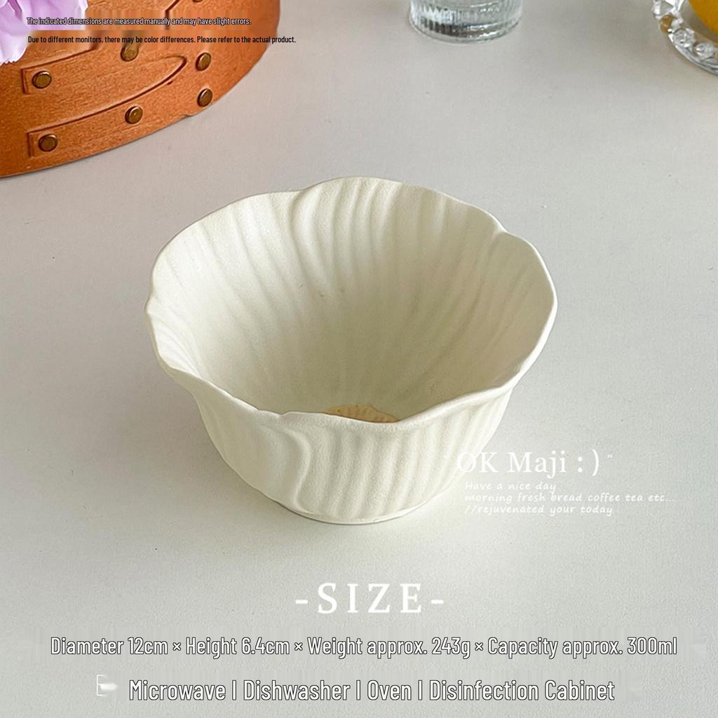 Exquisite Ceramic Breakfast and Dessert Plate for Elegant Table Settings
