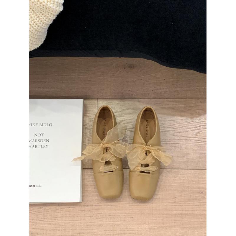 

French gentle fairy shallow mouth pig nose single shoes female 2025 new spring retro ballet evening Mary Jane shoes 39
