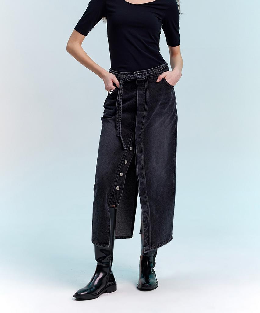 Heo Slim Fit Denim Skirt_Black