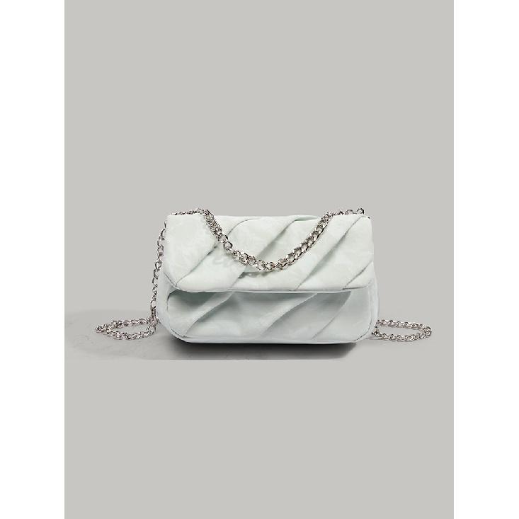 Niche Design 2025 Summer New Small Square Bag with Chain In Style for Women, Versatile for Daily Commuting, Shoulder and Crossbody Bag