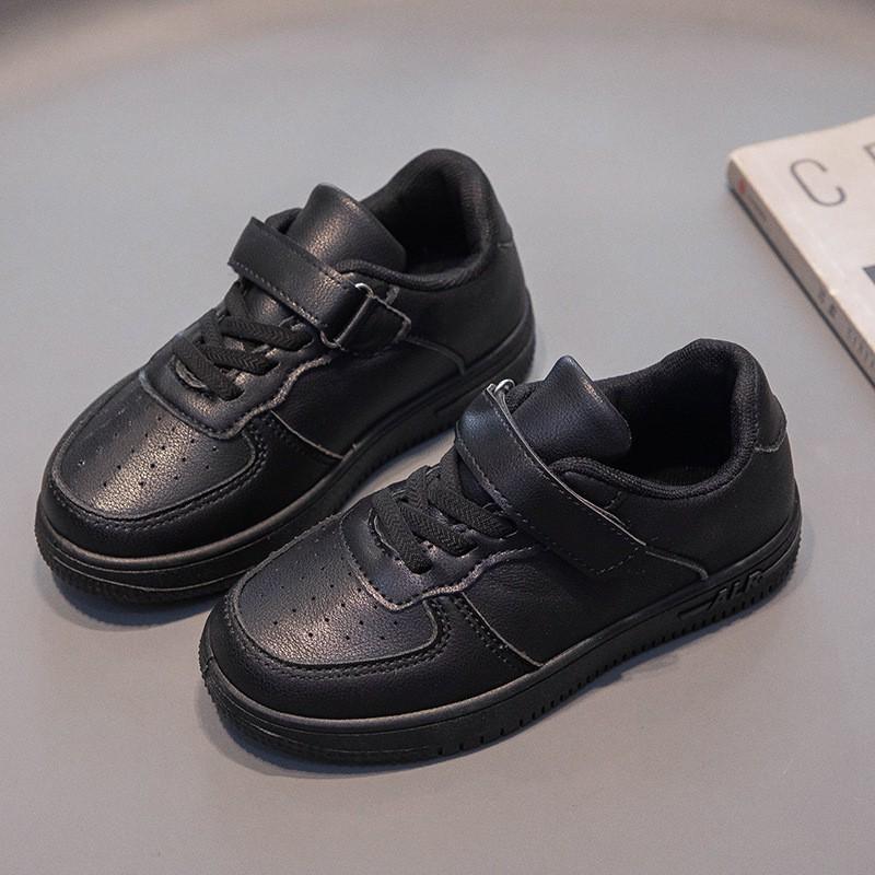 Kids Casual Sneakers Boys Girls Soft Sole Non-Slip Rubber Breathable Plain Black White