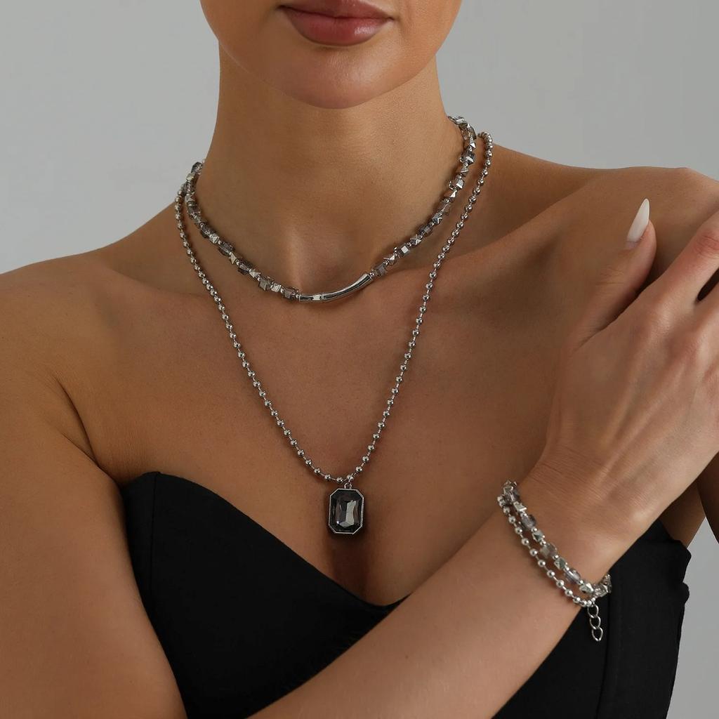 Vintage Women's Double-layer Collarbone Chain Necklace Bracelet, Black Acrylic Crystal Gemstone Necklace, Elegant Party Jewelry