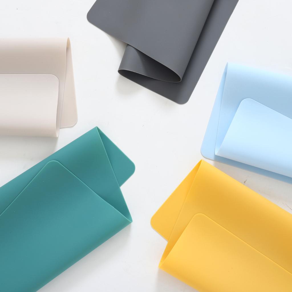 1pc New Silicone Waterproof Placemat Table Mat Anti-skidding Washable Durable Heat Insulation Kitchen Dining Gadgets