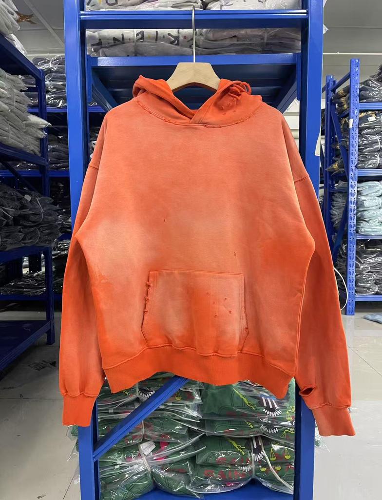 Vintage Distressed Spray-Painted Unisex Hoodie - Retro Loose-Fit