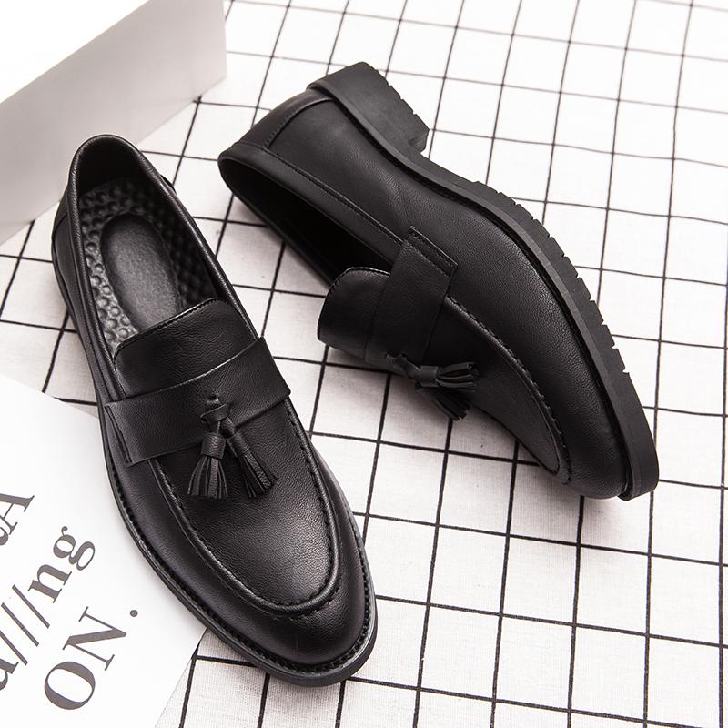 Fashion Low Heel Loafers Brand British Style Wedding Leather Shoes Mens Tassel Round Toe Casual Business Officially Shoes Men's