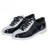 Le scarpe da bowling sono comode e possono essere usate come regalo per amanti e mariti.. Sono anche scarpe da golf leggere.