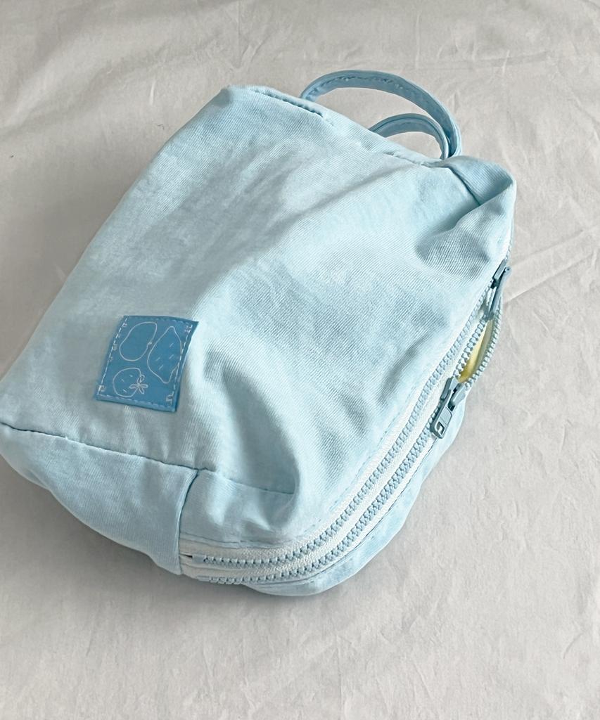 Nuaname Pure White Space-Separating Peddler Pouch Blue