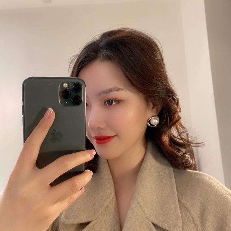 Dongdaemun 925 Silver Pearl Stud Earrings - Retro French Elegance, Versatile Women's Accessory