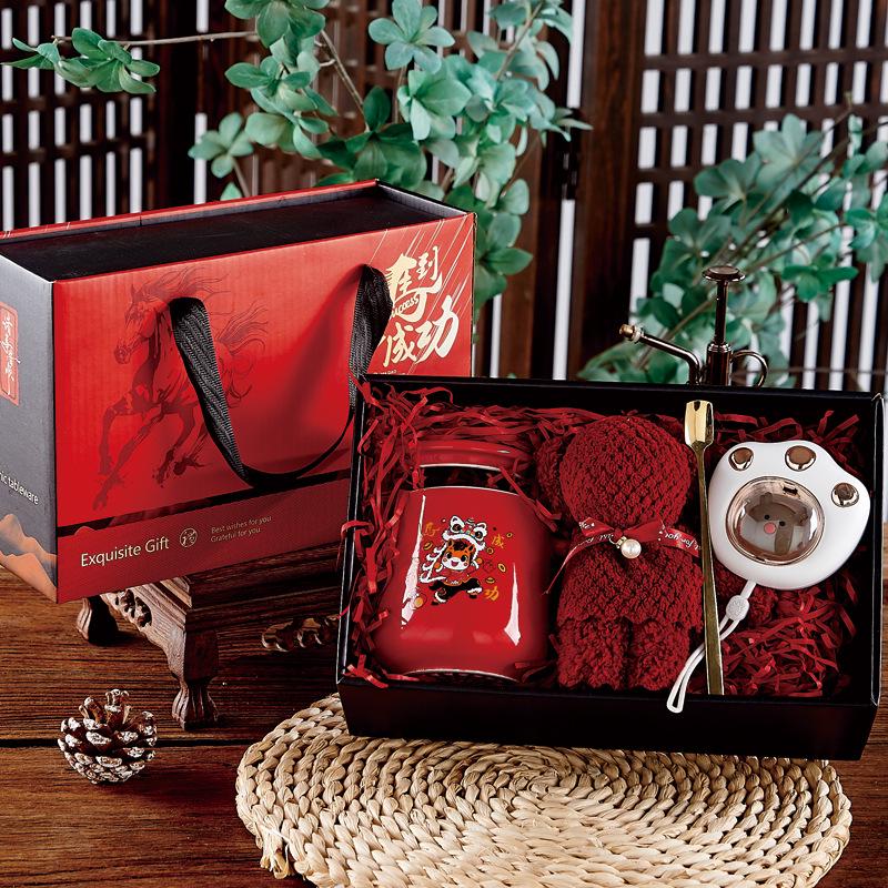 

Подарочная коробка на заказ к Празднику середины осени и Рождеству: Практичный набор детских сувениров для клиентов