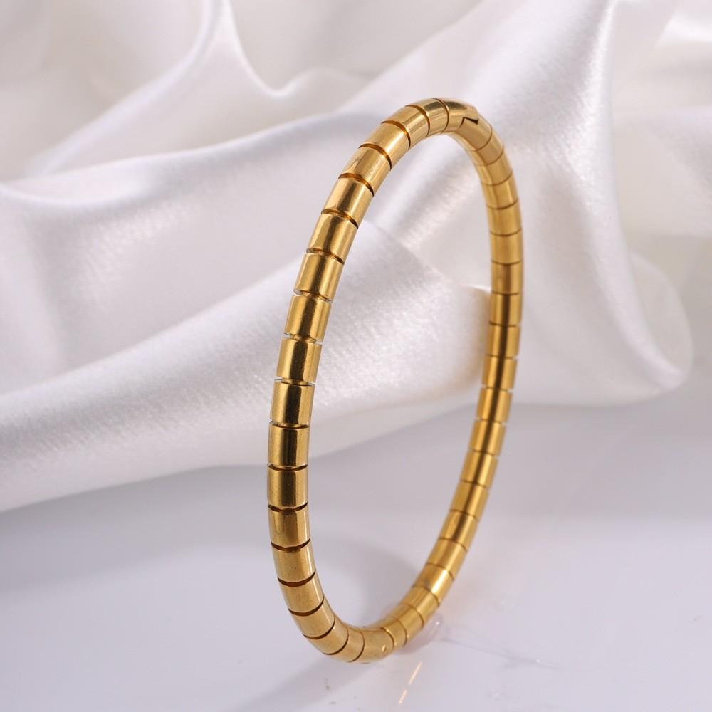 Titanium steel bracelet gold high version temperament zircon bracelet women's light luxury fashion elegance does not fade simple bracelet