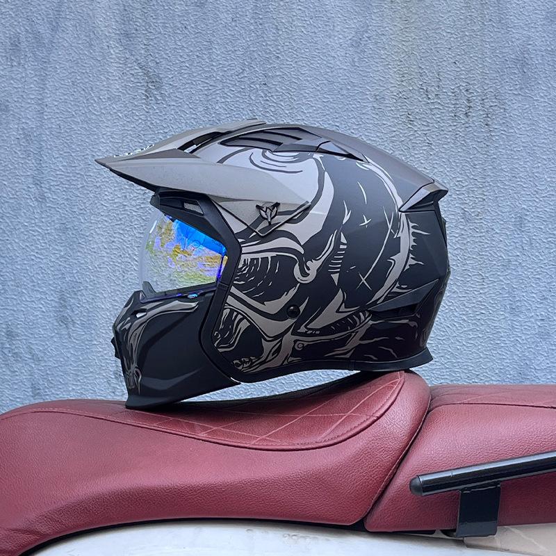 Street Fighter Motorcycle Helmet Men's and Women's Full Helmet Four Seasons Locomotive Retro Detachable Combination Helmet