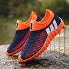 Scarpe da bambino in mesh traspirante alla moda Scarpe da ginnastica da esterno per 3-15 anni Scarpe da spiaggia estive per ragazzi e ragazze Scarpe da trampolino leggere