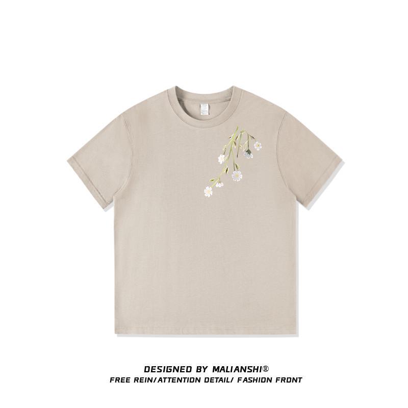 Women's Plus Size Retro Black Cotton Short Sleeve T-shirt with Trendy Loose Fit