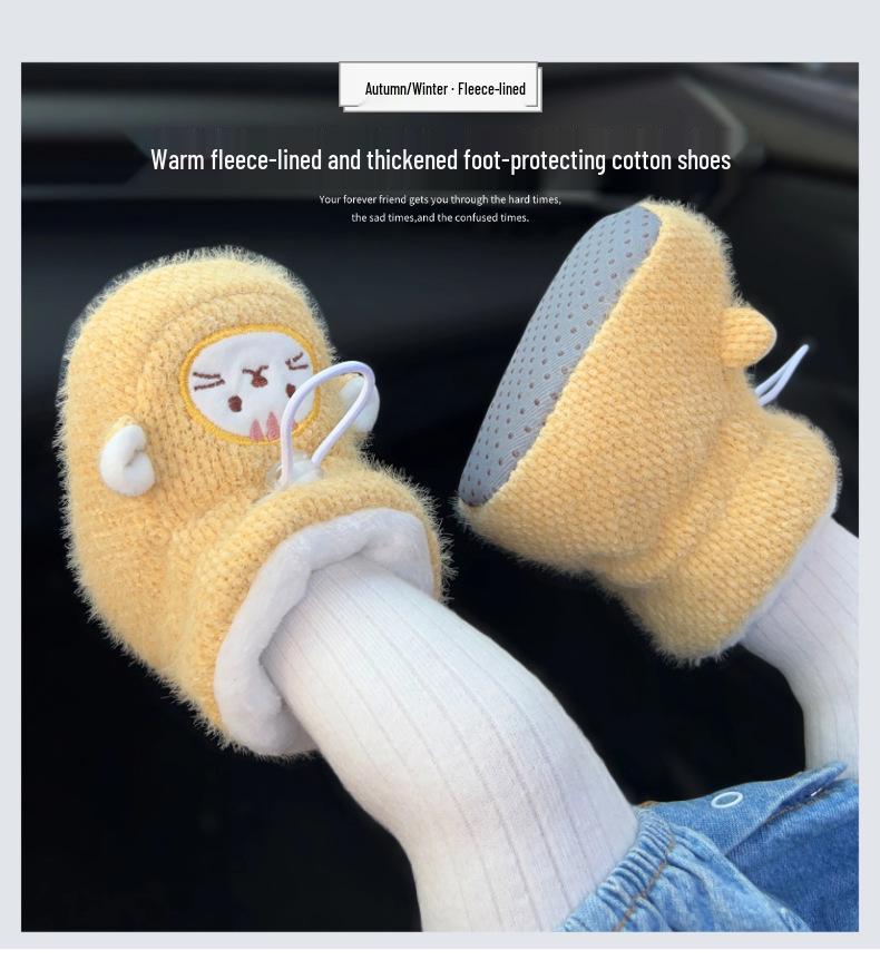 Winter Velvet-Lined Non-Slip Baby Shoes for Girls - Soft Sole, Warm Protection