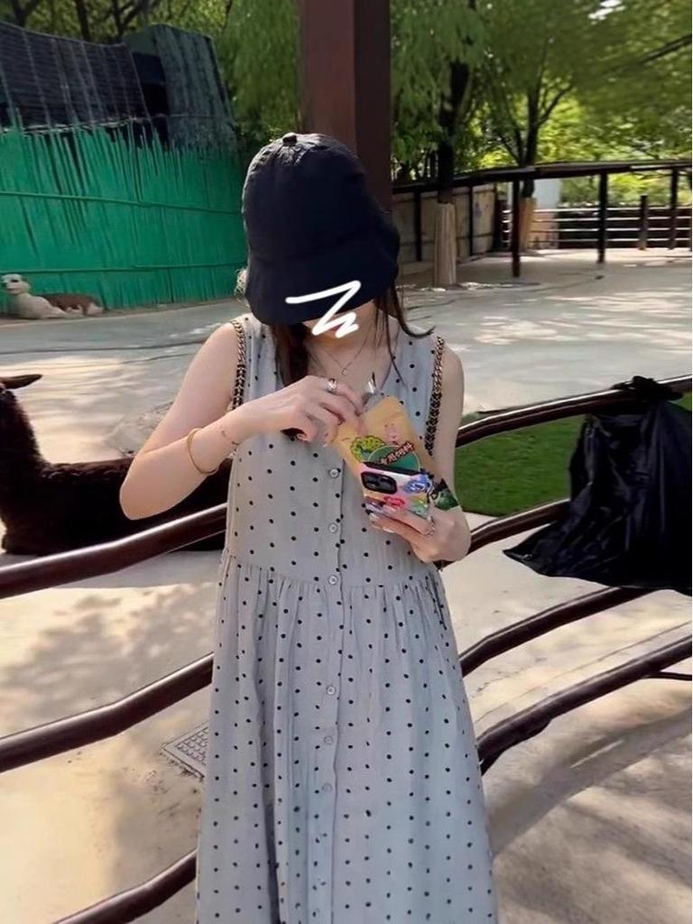 2024 Women's French Slimming Polka Dot Sleeveless Mid-Length Summer Vest Dress