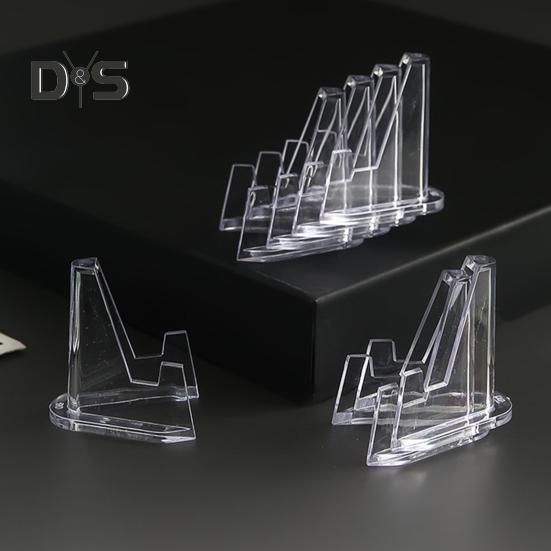 24Pcs Clear Coin Stand Mini Stable Triangle Collection Card Photo Small Artwork Badge Commemorative Medal Display Holder Show Rack