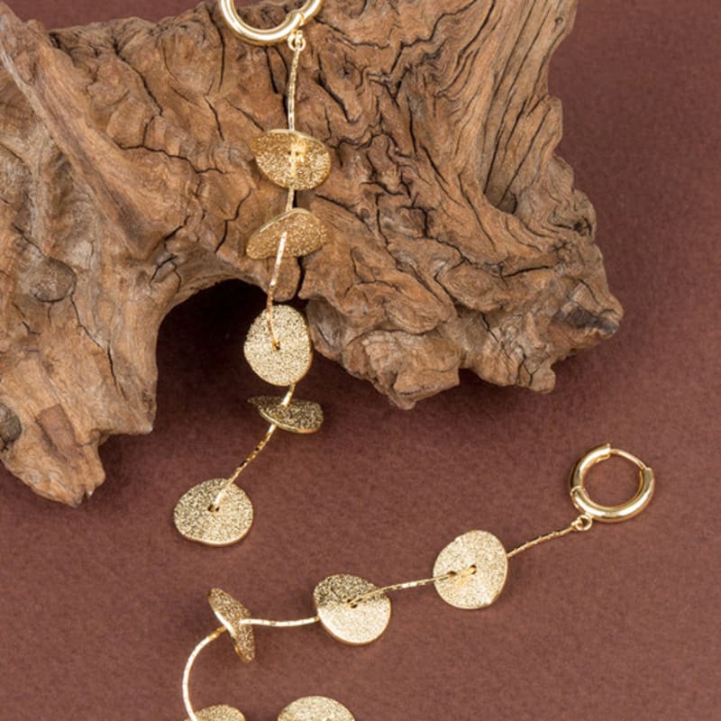 AUGUST ALICE 14k Leaf Long Earrings