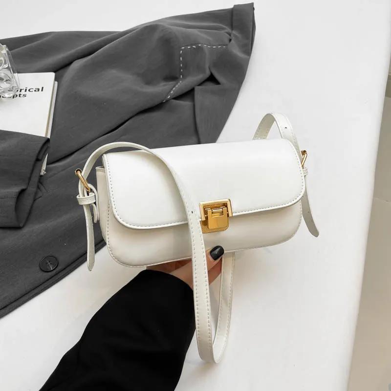 Women's Handbag, New Retro Versatile Handbag, Fashiable and High-end Style Armpit Bags