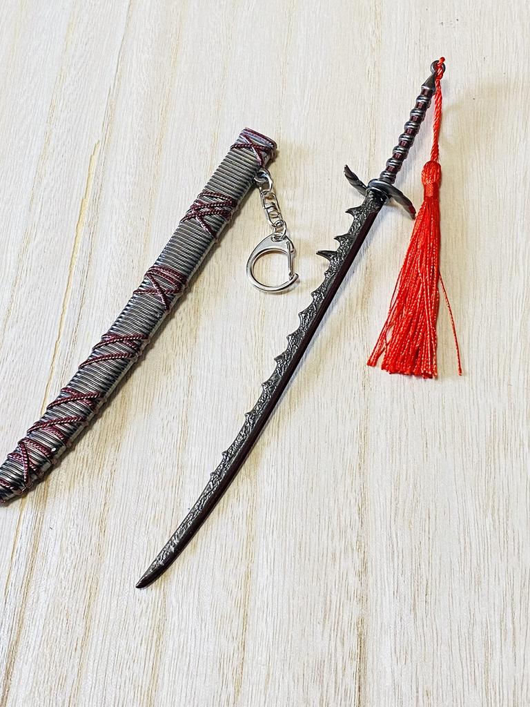 Tenjo Tenka Musou Sword Monster Hunter Monster Hunter Sword Mini Weapon Sword Spear Bow Arrow Shield Sword Accessory Keychain Figure Interior Doll