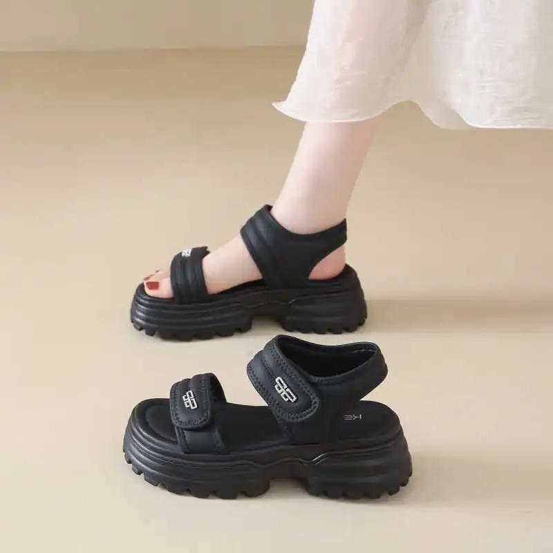 Slingback Spring Womans Finger Slipper Luxury Brand Sandal Summer Outdoor Shoes Sneakers Sports Promo Sapatenos Styling