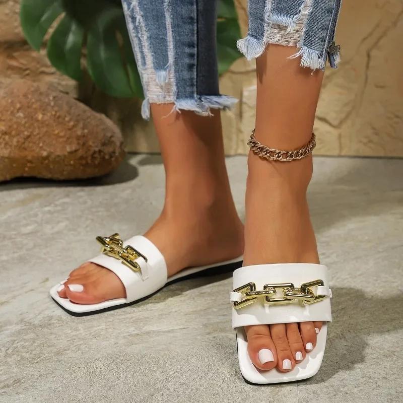 Fashion 2025 Hot Sale Women's Shoes Peep Toe Women's Slippers Fashion Metal Decoration Daily Slippers Women New Plus Size Flat Slippers