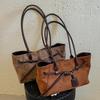 Underarm Bag  Vintage Style Handbag with Large Capacity for Commuting
