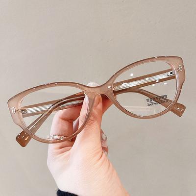 Brillen & Accessoires – Lese- & Computerbrillen