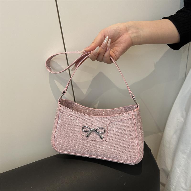 Premium texture versatile underarm small bag women's bag 2025 new fashion portable shoulder bag foreign style baguette bag women