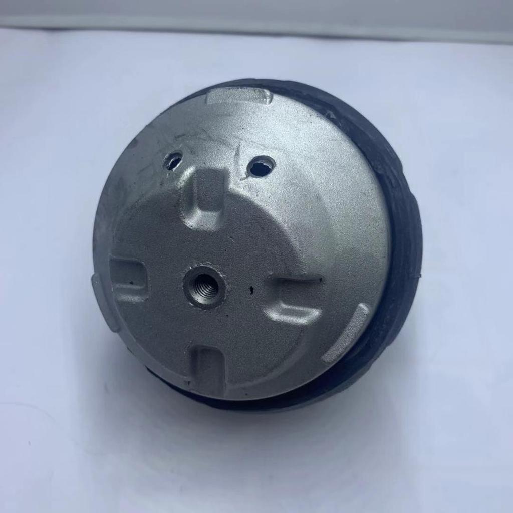 Mercedes-Benz W202/S202/C208 Engine Mount Rubber Bushing