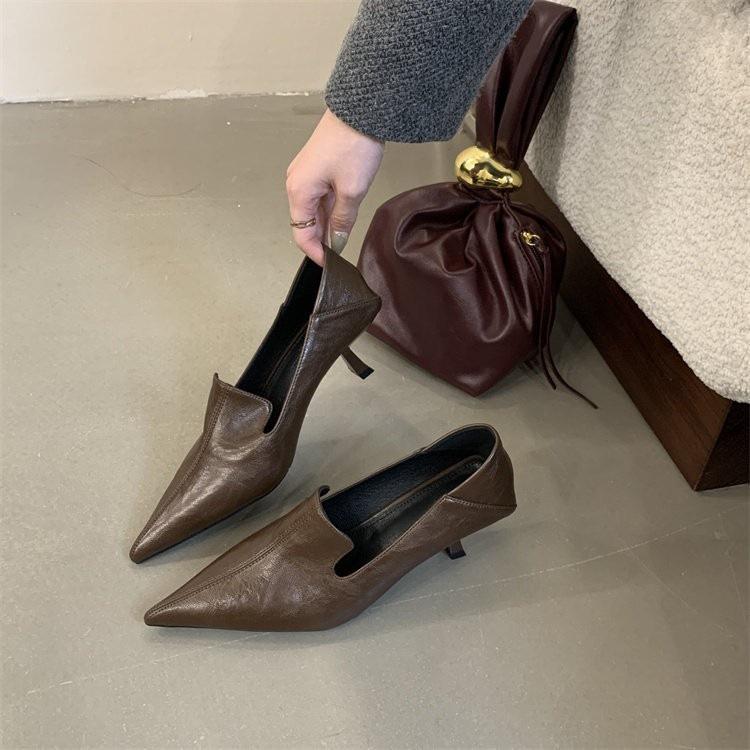 Herbst Spitzkopf Dünner Absatz Mittlerer Absatz Einzelne Schuhe Weiche Sohle Dünner Niedriger Absatz Britischer Stil Kleine Lederschuhe