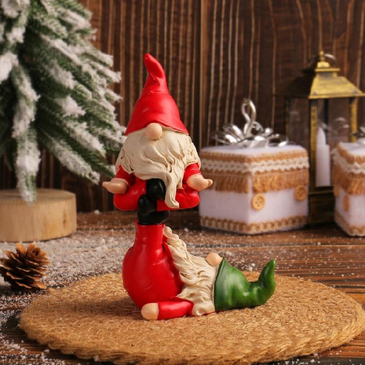 Traditional Santa Figure Ornament Christmas Santa Hat Resin Sculpture Statue for Christmas Home Decoration