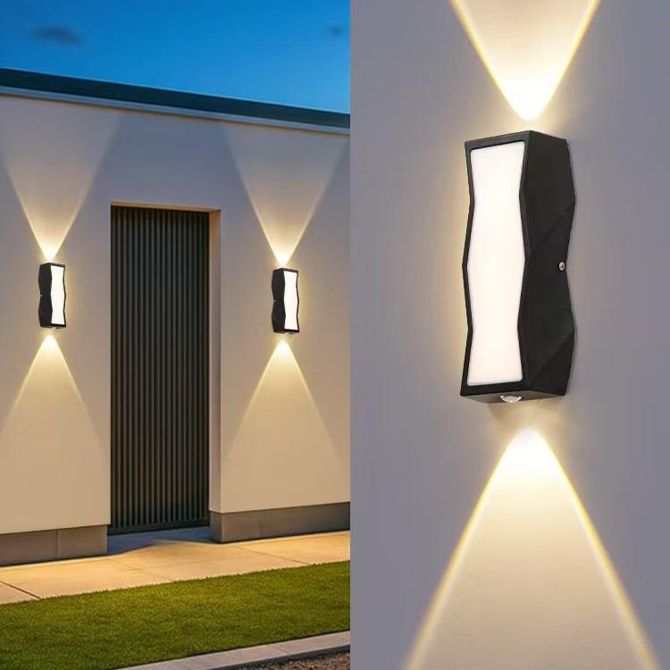 Retro Waterproof Outdoor Wall Lamp for Corridor, Balcony, or Courtyard