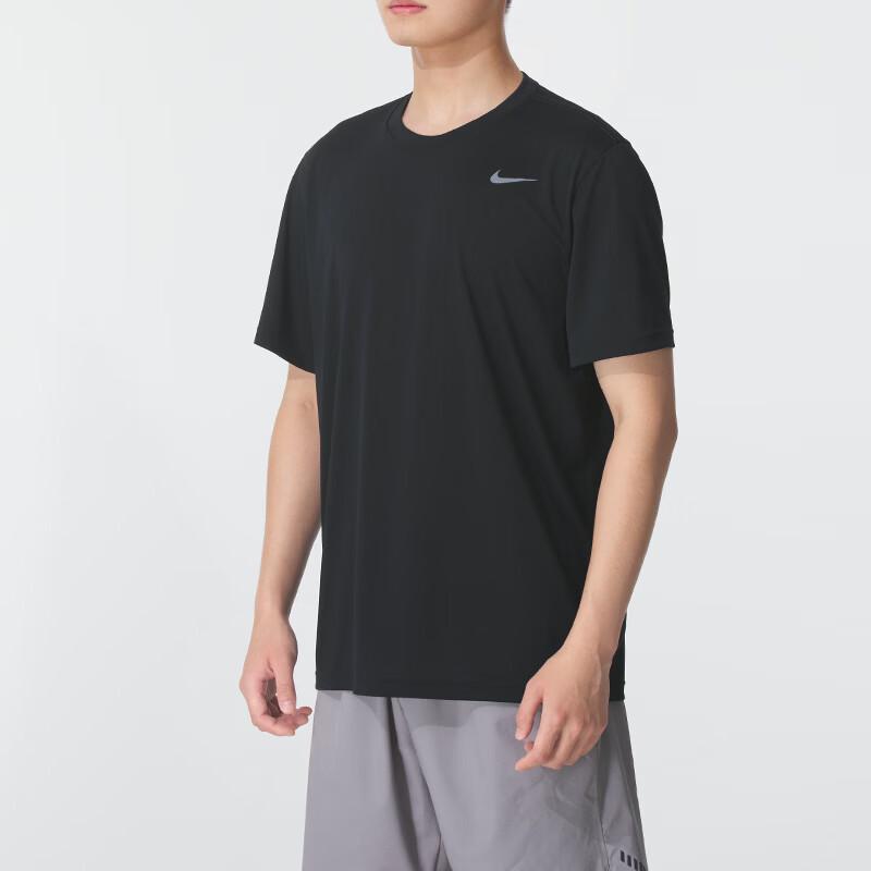 Nike Men's Short Sleeve T-Shirt