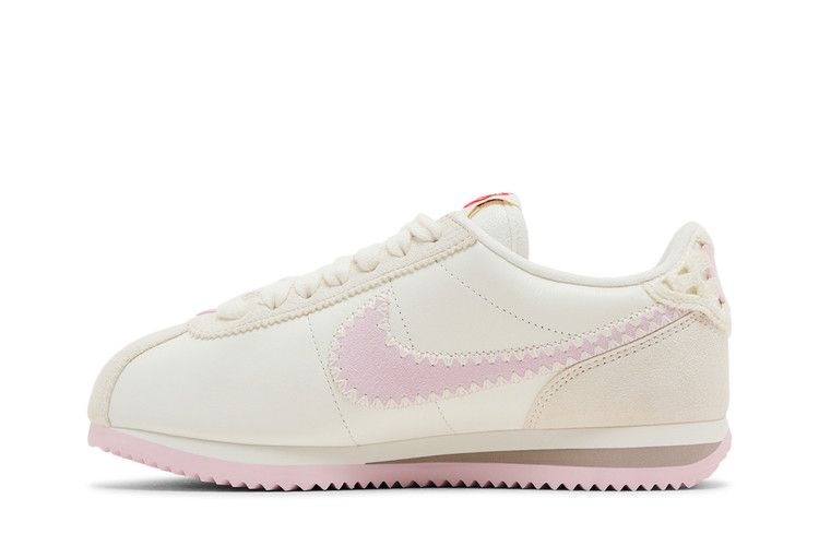 Nike Cortez San Valentino (2025) (Da donna)