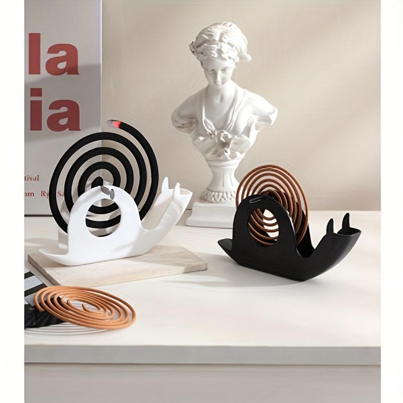[Portable Mosquito Coil Holder] Portable 1pc Snail-Shaped Mosquito Coil Holder | Durable Plastic Incense Burner with Ash Tray, Large-Capacity