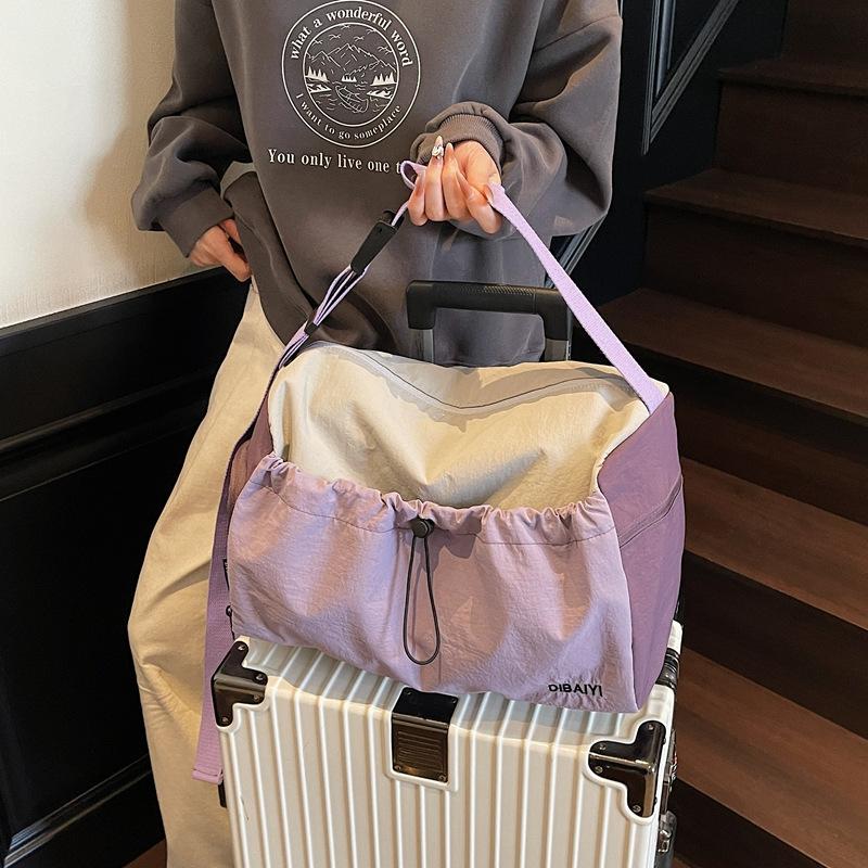 Korean Version of Casual Crossbody Travel Bag Portable Large Capacity Wet and Dry Fitness Bag Breathable Simple Yoga Sports Bag