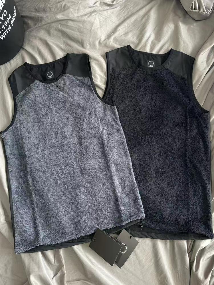 

Unisex Warm Velvet-Lined Mountain Vest - Japanese Style Large сірий колір