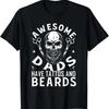 Tolle Väter haben Tattoos und Bärte Lustiges Bartgeschenk T-Shirt