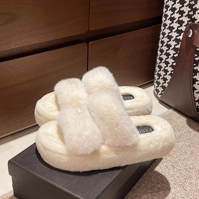 

Popular Mao Mao slippers women s autumn and winter wear 2025 new European high-end Internet celebrity thick-bottomed plush cotton slippers women 35 белый