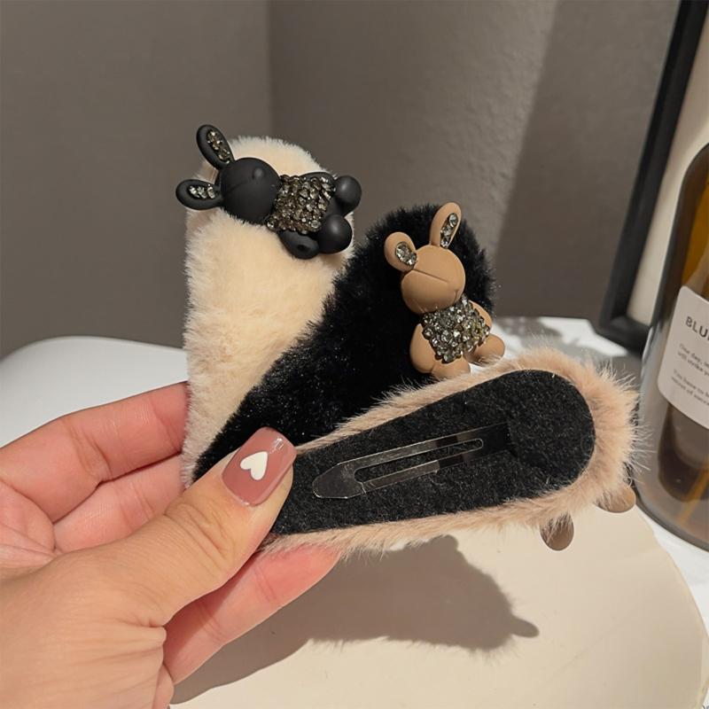 Rabbit Shape Hairpin Lovely Female Rhinestones Bunny Plush Clip Headdress Lolita Hair Barrette Nonslip Hair Clip for