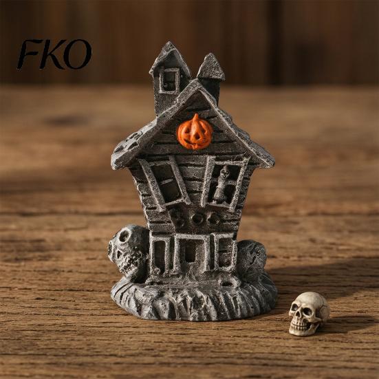 Halloween Desktop Decoration Haunted House Ornament, Resin Miniature, Dark Shape Festive Table Ornament with Skull Elements for Micro Landscape Party
