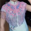 Retro Qipao Kleid mit Pailletten-Quasten-Schal und Wolken-Schulterumhang Zubehör