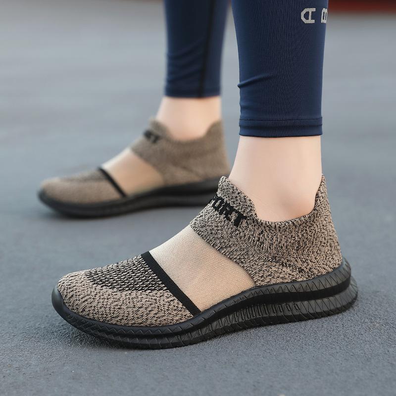 Large Size One-pedal Women's Shoes Summer Fly-woven Breathable Single Shoes Lightweight Soft-soled Socks Shoes Mesh Men