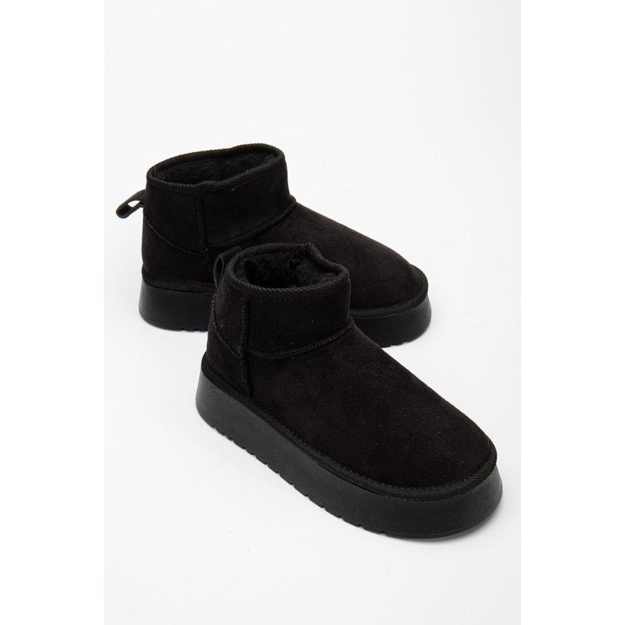 Women's Thick Soled Faux Fur Lined Casual Boots