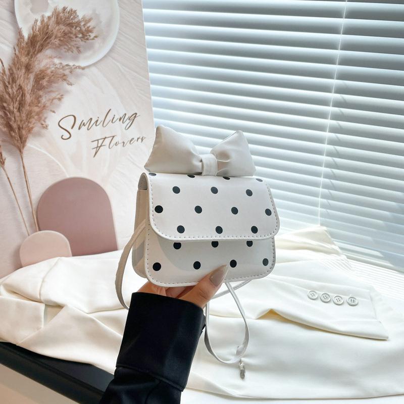 

Exquisite mini bag women s summer new niche design high-end messenger bag popular versatile shoulder bag белый