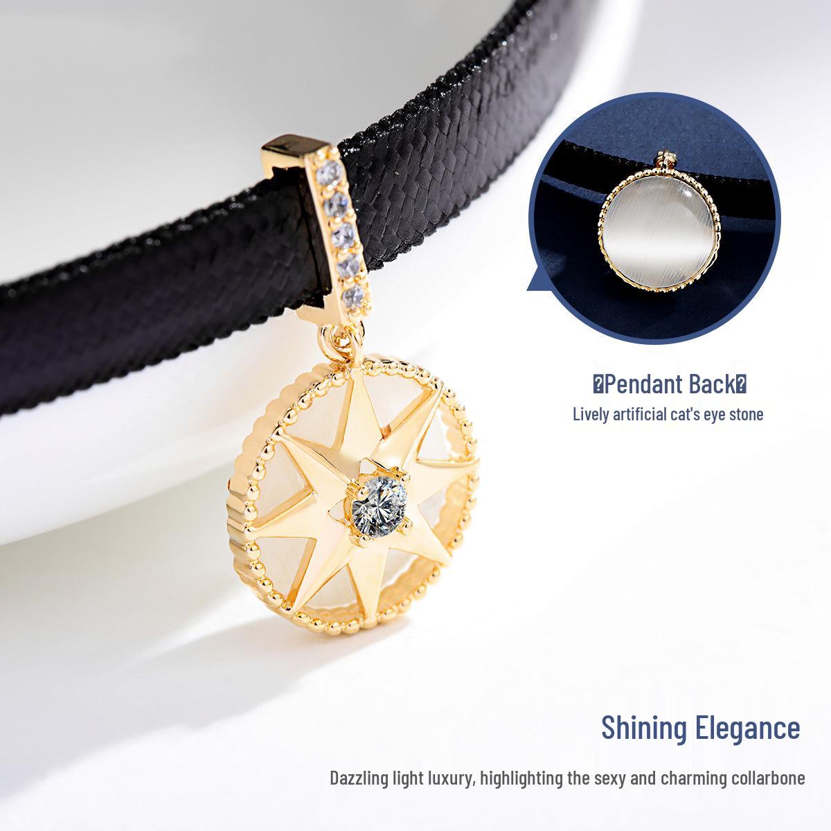 

Корейский черный кожаный чокер с подвеской-компасом для женщин