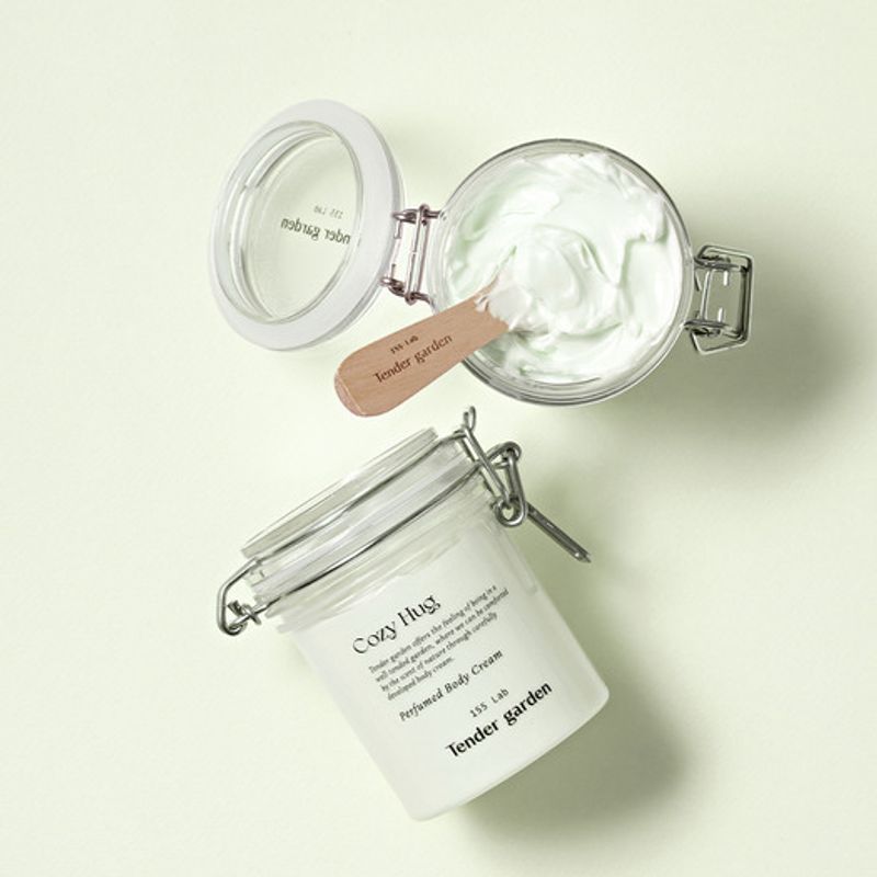 Tender Garden Cozy Hug Perfumed Body Cream 250ml (Choose 1 of 2) No. 61 Fresh Bouquet (Pink)