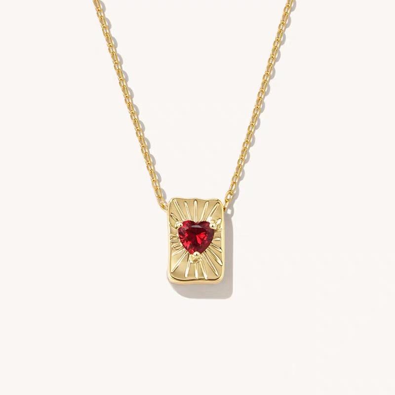 

18K Gold French Love Heart Necklace - Elegant Pendant for Girlfriend
